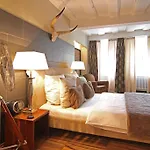 Elements Hotell