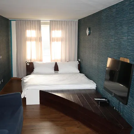 Hotel Elements