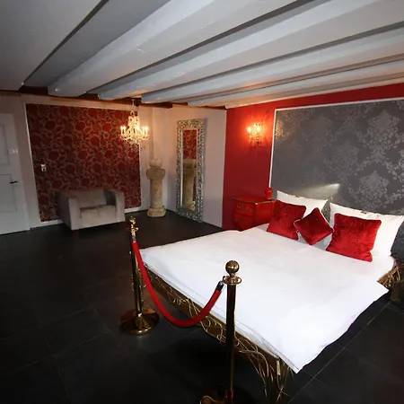 Elements Hotel