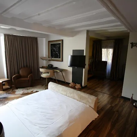 Elements Hotel 3*