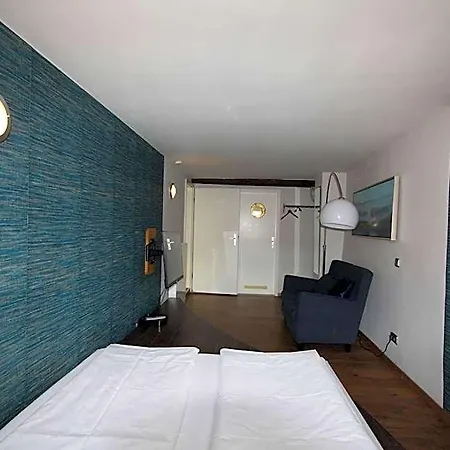 Elements 3* Regensburg
