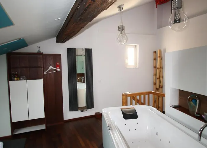 Elements Отель 3*