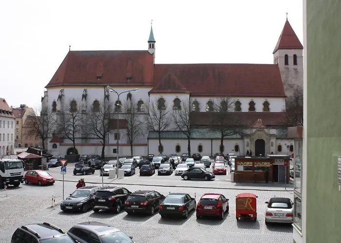 Отель Elements 3*